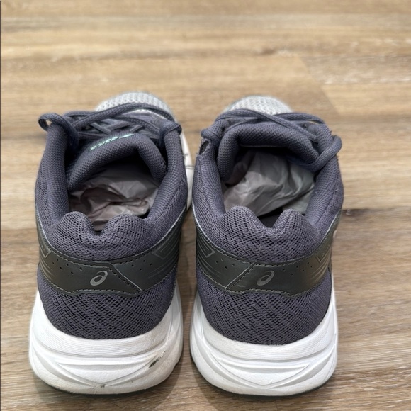 Asics Size 8 Gray and Green Athletic Shoes with Gel-Contend Cushioning - Picture 4 of 12